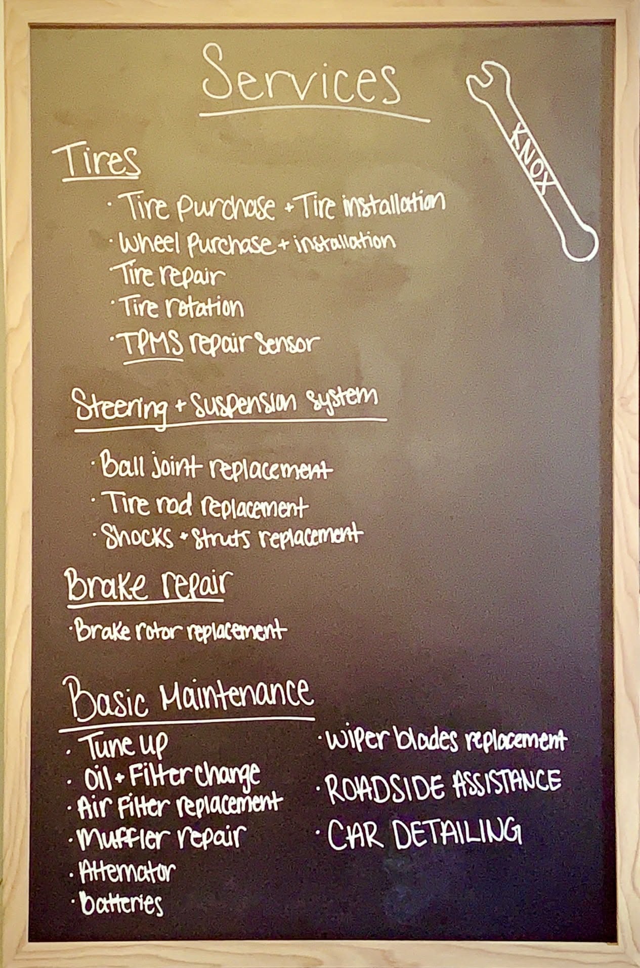 Knox Auto Services service list board